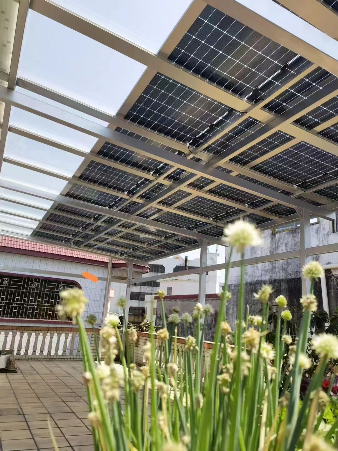 伊犁别墅家用屋顶太阳能发电系统安装